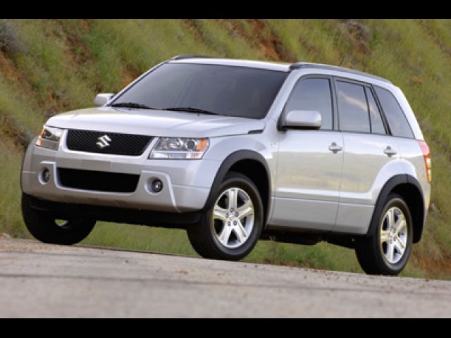 2011 SUZUKI GRAND VITARA SPORT PREMIUM